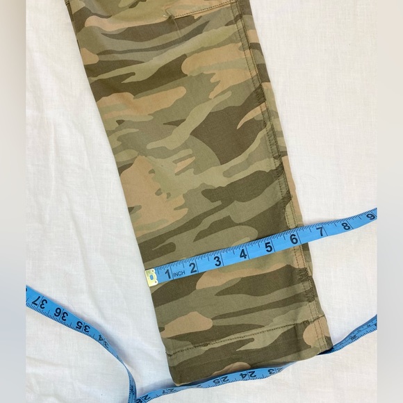 Lucky Brand THE CARGO Woodland Green Camouflage Camo Pants - Picture 5 of 14
